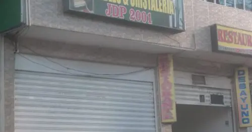 MUEBLES & CRISTALERIA JDP 2001 MUEBLES & CRISTALERIA JDP 2001